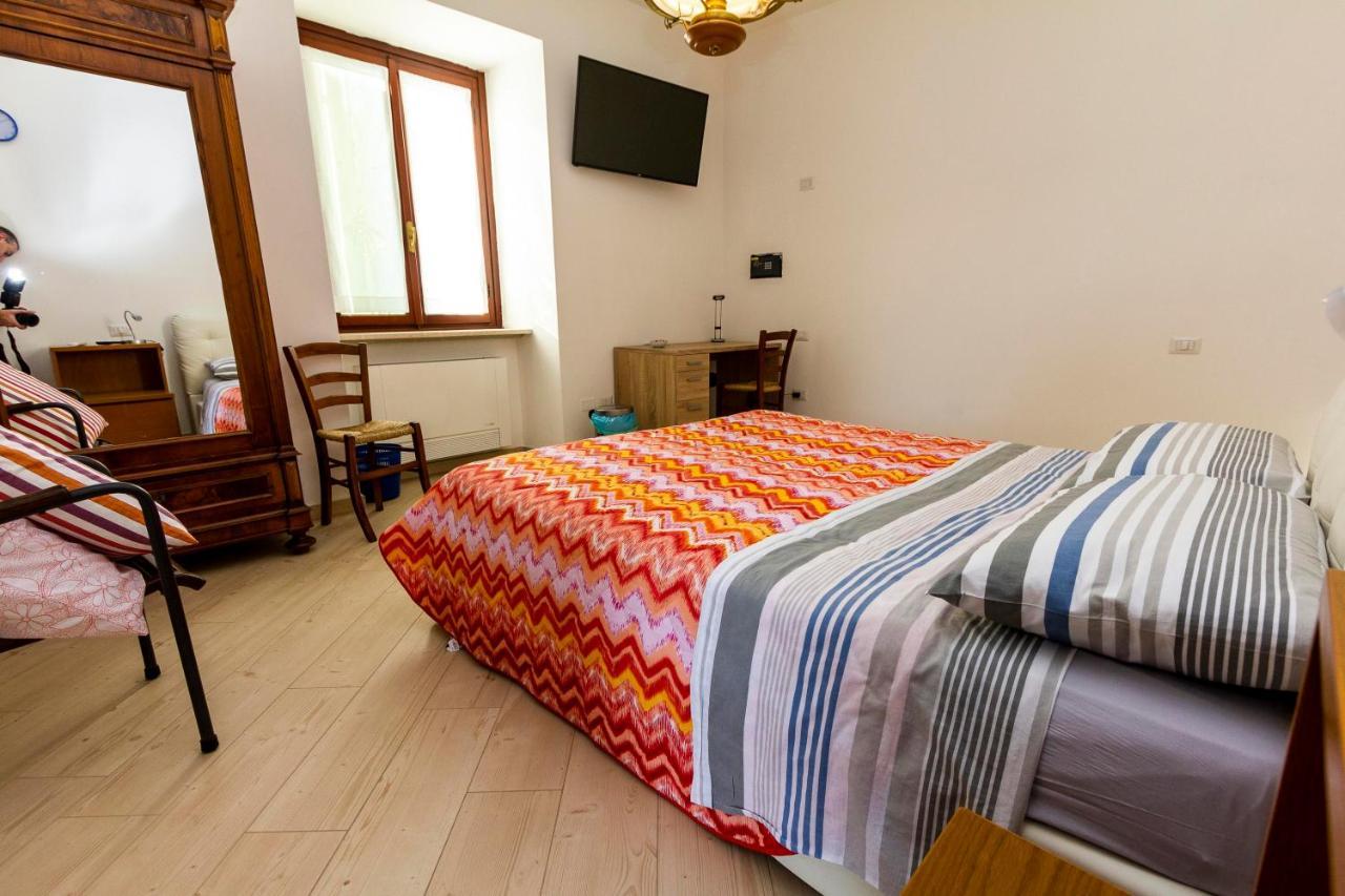 La Colomba B&B Castellaro  Ngoại thất bức ảnh