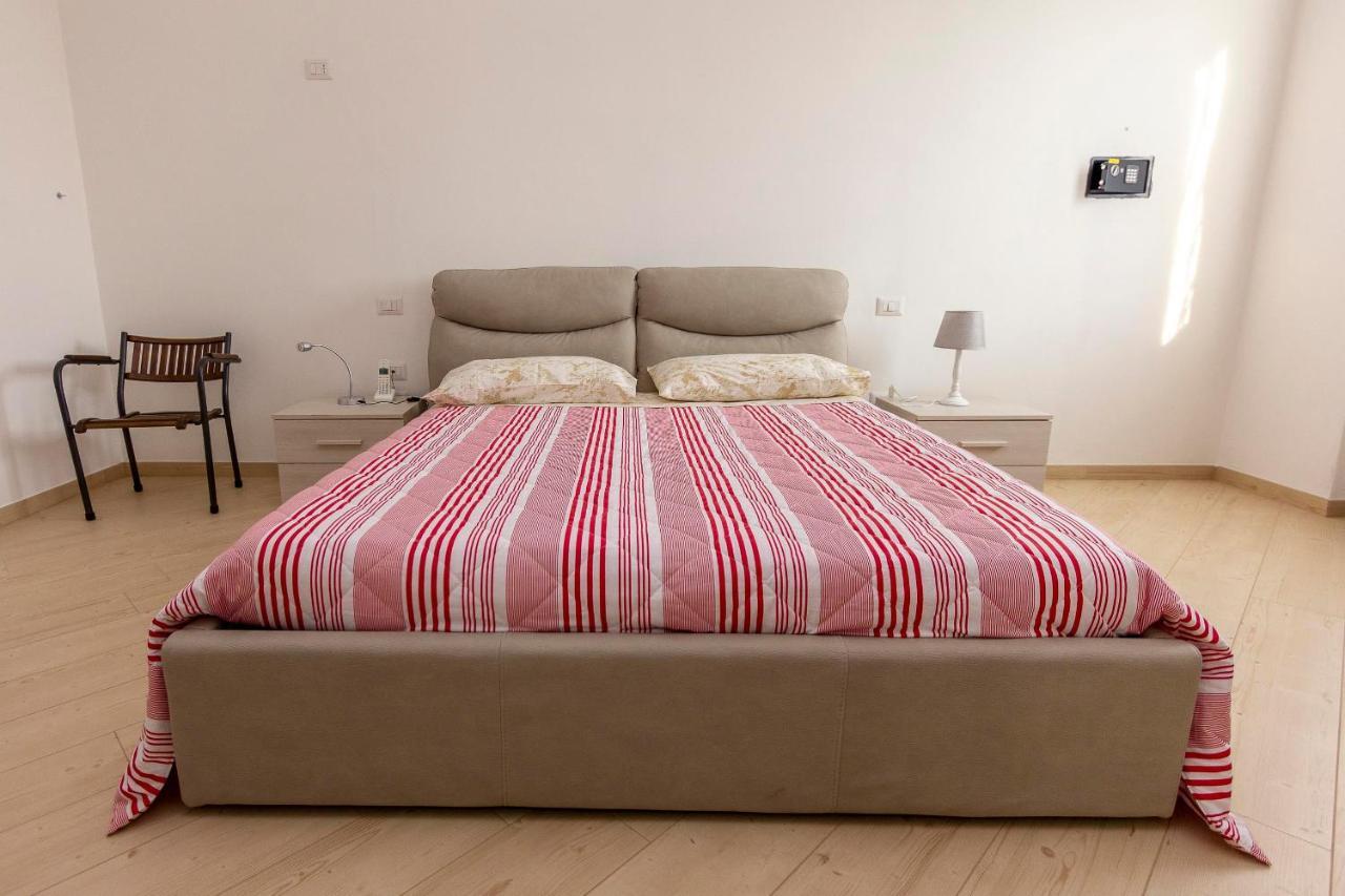 La Colomba B&B Castellaro  Ngoại thất bức ảnh