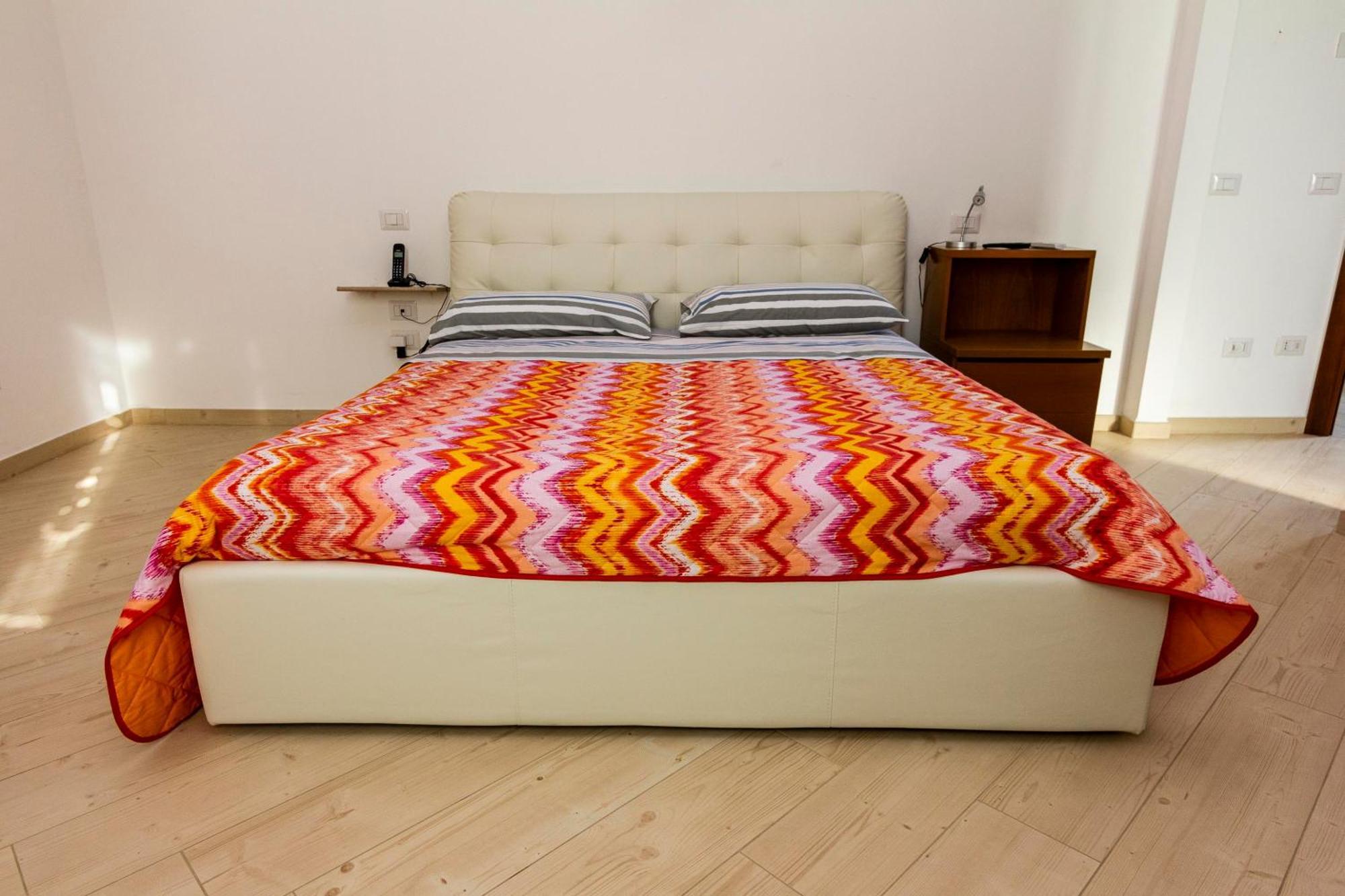 La Colomba B&B Castellaro  Ngoại thất bức ảnh